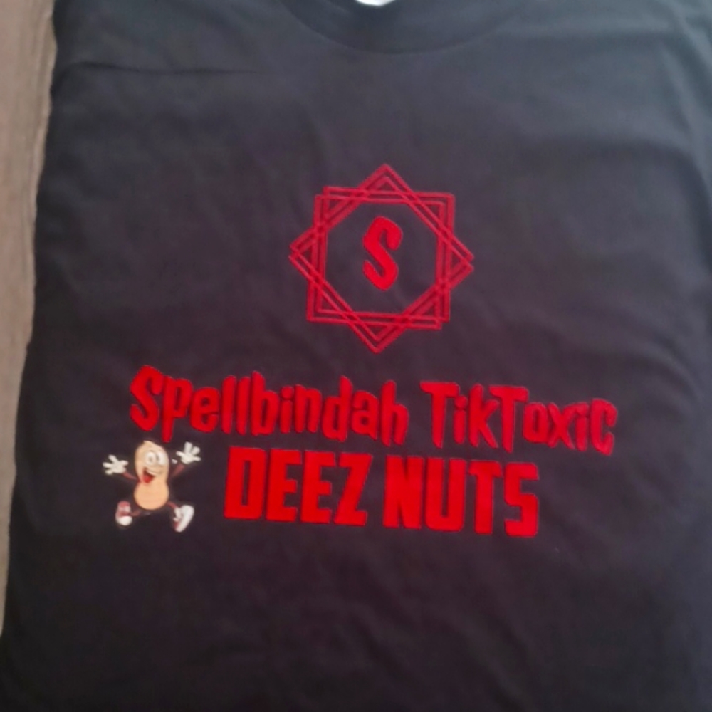 My first branded t-shirt second Style FREE SHELL🤩😃😃😛
